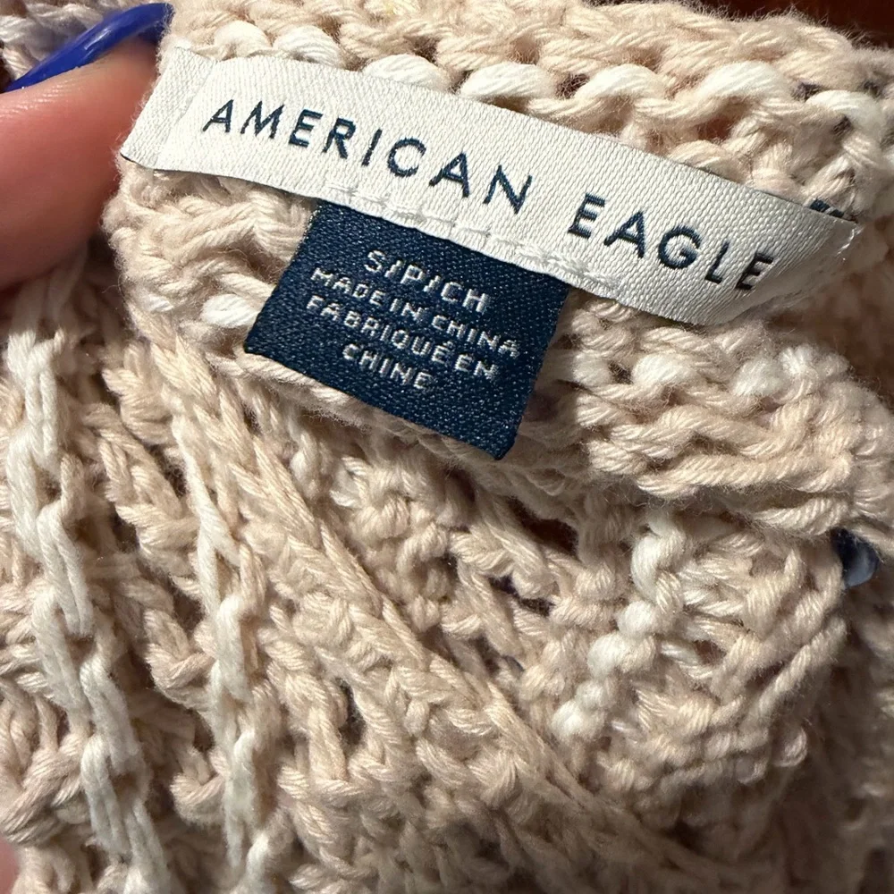 American Eagle Beige Open Knit Cropped Sweater - Size Small - Picture 3 of 4